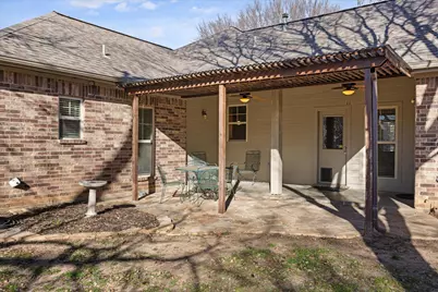 211 Turner Circle, Granbury, TX 76048 - Photo 4