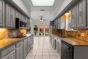 4227 Country Brook Dr, Dallas, TX 75287 - Photo 8