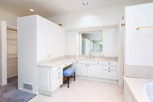 5805 Farquhar Ln, Dallas, TX 75209 - Photo 26