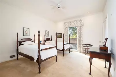 5805 Farquhar Lane, Dallas, TX 75209 - Photo 24