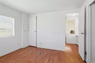 1329 Fox Hollow Ct, Pelican Bay, TX 76020 - Photo 24