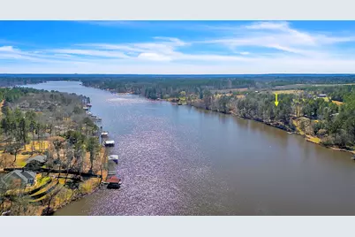 568 Lake Gladewater Drive, Gladewater, TX 75647 - Photo 1