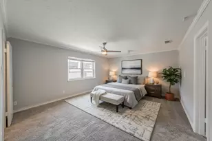 714 Woodlawn Ln, Grand Prairie, TX 75052 - Photo 16