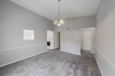 714 Woodlawn Lane, Grand Prairie, TX 75052 - Photo 8