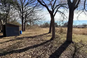 4185 Rock Creek Rd, Whitesboro, TX 76273 - Photo 2