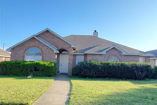 903 Worden Dr, Cedar Hill, TX 75104 - Photo 1