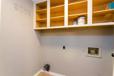 3212 S Llewellyn Avenue, Dallas, TX 75224 - Photo 20