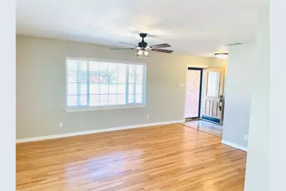 534 E Spring Valley Road E, Richardson, TX 75081 - Photo 8