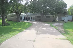 209 Breckenridge Hwy, Ranger, TX 76470 - Photo 2