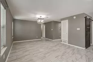 1905 Chattanooga Dr, Bedford, TX 76022 - Photo 8