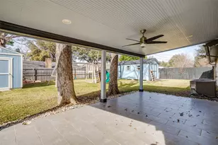 1905 Chattanooga Dr, Bedford, TX 76022 - Photo 38
