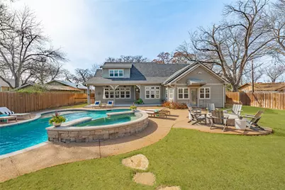 907 Cherry Street, Graham, TX 76450 - Photo 34