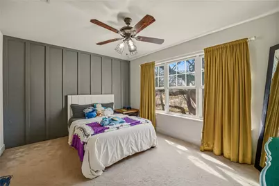 907 Cherry Street, Graham, TX 76450 - Photo 32