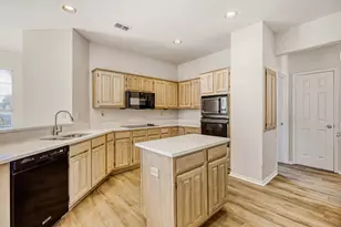 1514 Mission Ridge Trail, Carrollton, TX 75007 - Photo 10