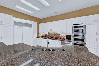 11622 Valleydale Drive, Dallas, TX 75230 - Photo 10