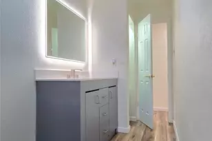 1410 Chinook Dr, Arlington, TX 76014 - Photo 10