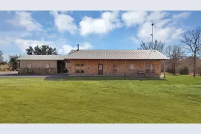 151 Roble Court, Weatherford, TX 76088 - Photo 2