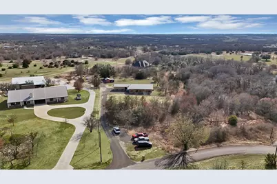 151 Roble Court, Weatherford, TX 76088 - Photo 4