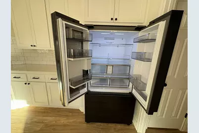 2801 Country Villa Circle, Carrollton, TX 75006 - Photo 12