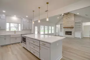 6705 Westover Dr, Granbury, TX 76049 - Photo 10