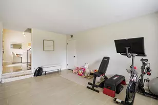 12208 Treeview Ln, Farmers Branch, TX 75234 - Photo 20