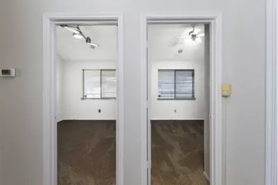 709 Raywood Drive, Grand Prairie, TX 75052 - Photo 14