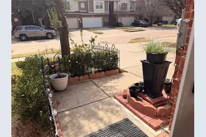 4353 Annesley Lane, Irving, TX 75062 - Photo 14