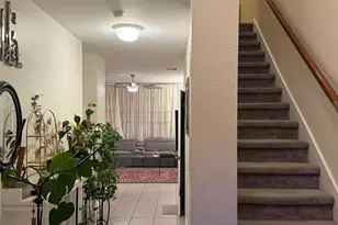 4353 Annesley Ln, Irving, TX 75062 - Photo 4