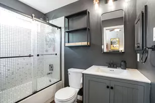 9025 Thompson Dr, Lantana, TX 76226 - Photo 24