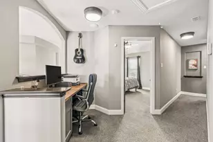 9025 Thompson Dr, Lantana, TX 76226 - Photo 20