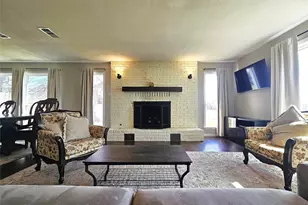 1205 W Trinity St, Groesbeck, TX 76642 - Photo 4