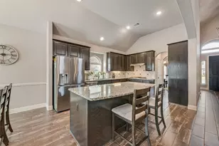 7156 Playa Imperial Ln, Grand Prairie, TX 75054 - Photo 10