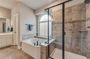 7156 Playa Imperial Ln, Grand Prairie, TX 75054 - Photo 26