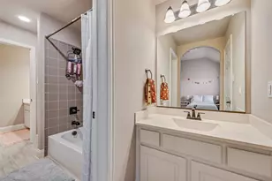 7156 Playa Imperial Ln, Grand Prairie, TX 75054 - Photo 32