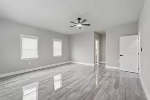 1914 Leath St, Dallas, TX 75212 - Photo 8