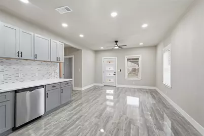 1914 Leath Street, Dallas, TX 75212 - Photo 2