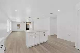 8650 Comer Dr, Dallas, TX 75217 - Photo 14