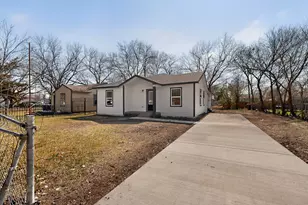 8650 Comer Dr, Dallas, TX 75217 - Photo 2