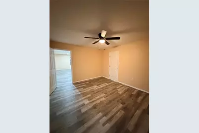 3827 Biglow Drive, Dallas, TX 75216 - Photo 8