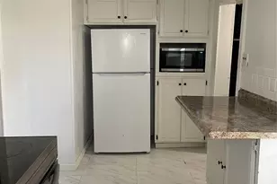 110 S Hubbard St, Alvord, TX 76225 - Photo 8