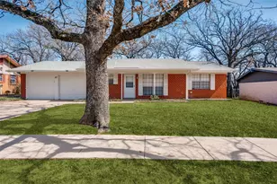 57 Coffee Tavern Rd, Bedford, TX 76022 - Photo 1