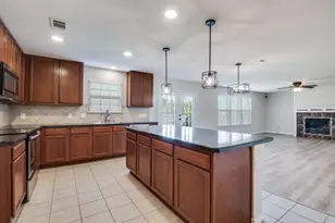 1306 Newton Dr, Cedar Hill, TX 75104 - Photo 12