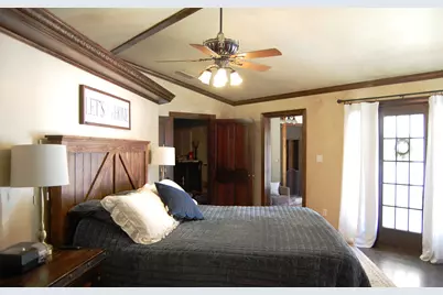 917 East Street, Graham, TX 76450 - Photo 14