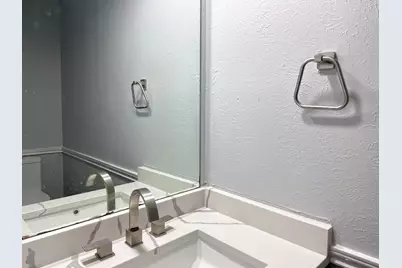 3635 Garden Brook Drive #5200, Farmers Branch, TX 75234 - Photo 10