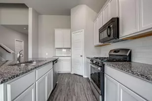 1808 Fox Glove St, Royse City, TX 75189 - Photo 8