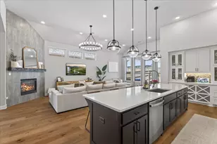 4116 Sandbrock Pkwy, Aubrey, TX 76227 - Photo 6