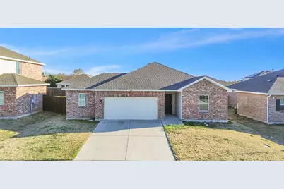 404 Stone Creek Boulevard, Glenn Heights, TX 75154 - Photo 1