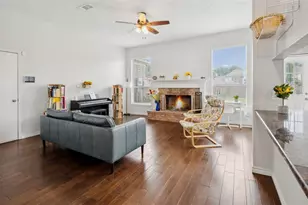 423 Halifax Dr, Coppell, TX 75019 - Photo 8