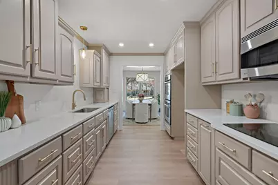 1306 Driftwood Drive, Euless, TX 76040 - Photo 14