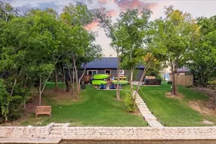 3227 Sunrise Ct, Granbury, TX 76048 - Photo 12